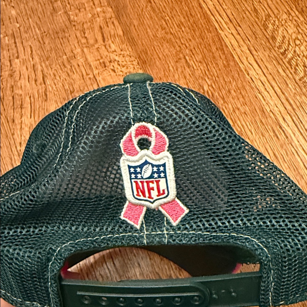 Green Bay Packers Pink & Green hat - Picture 4 of 4
